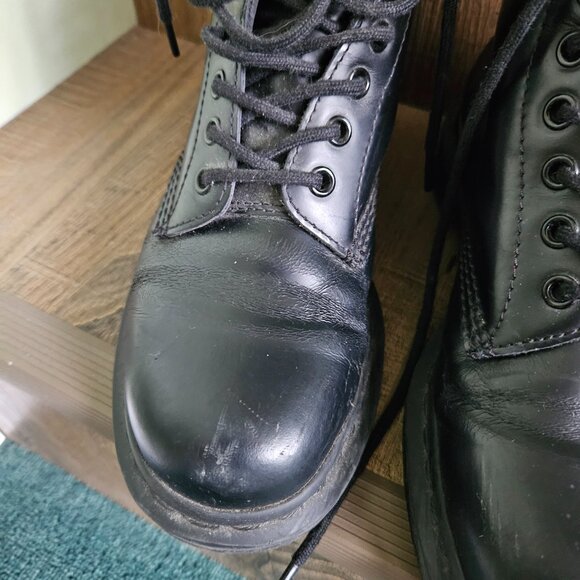 Original Doc Martins - Picture 2 of 5